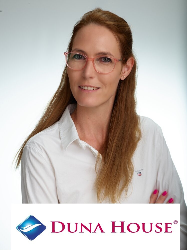 Rőthi Eszter