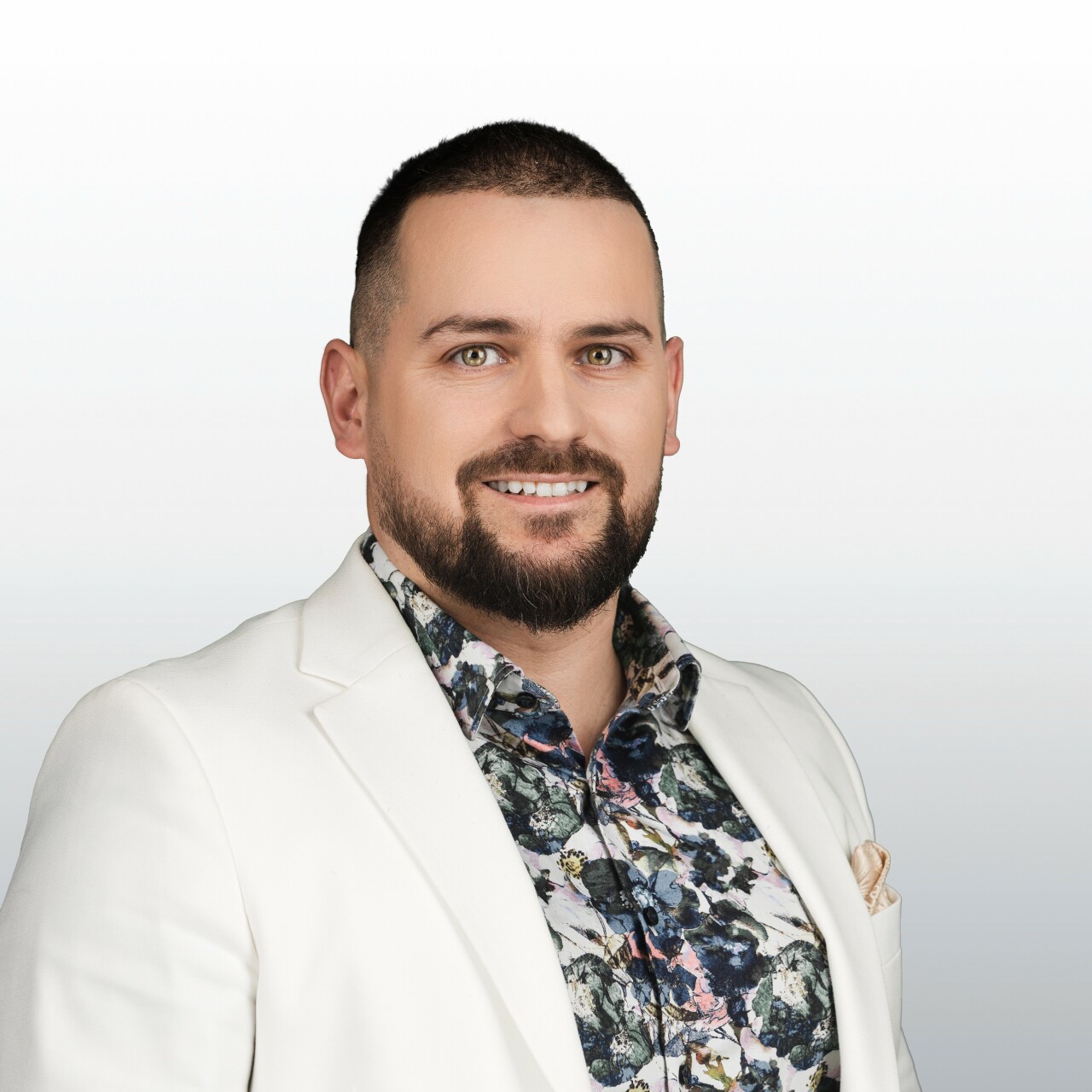 Makarész András
