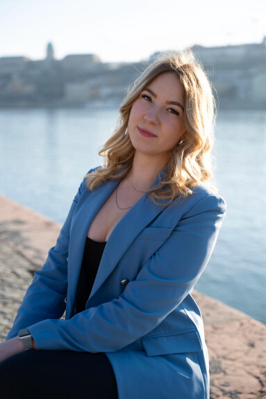 Baják Vivien