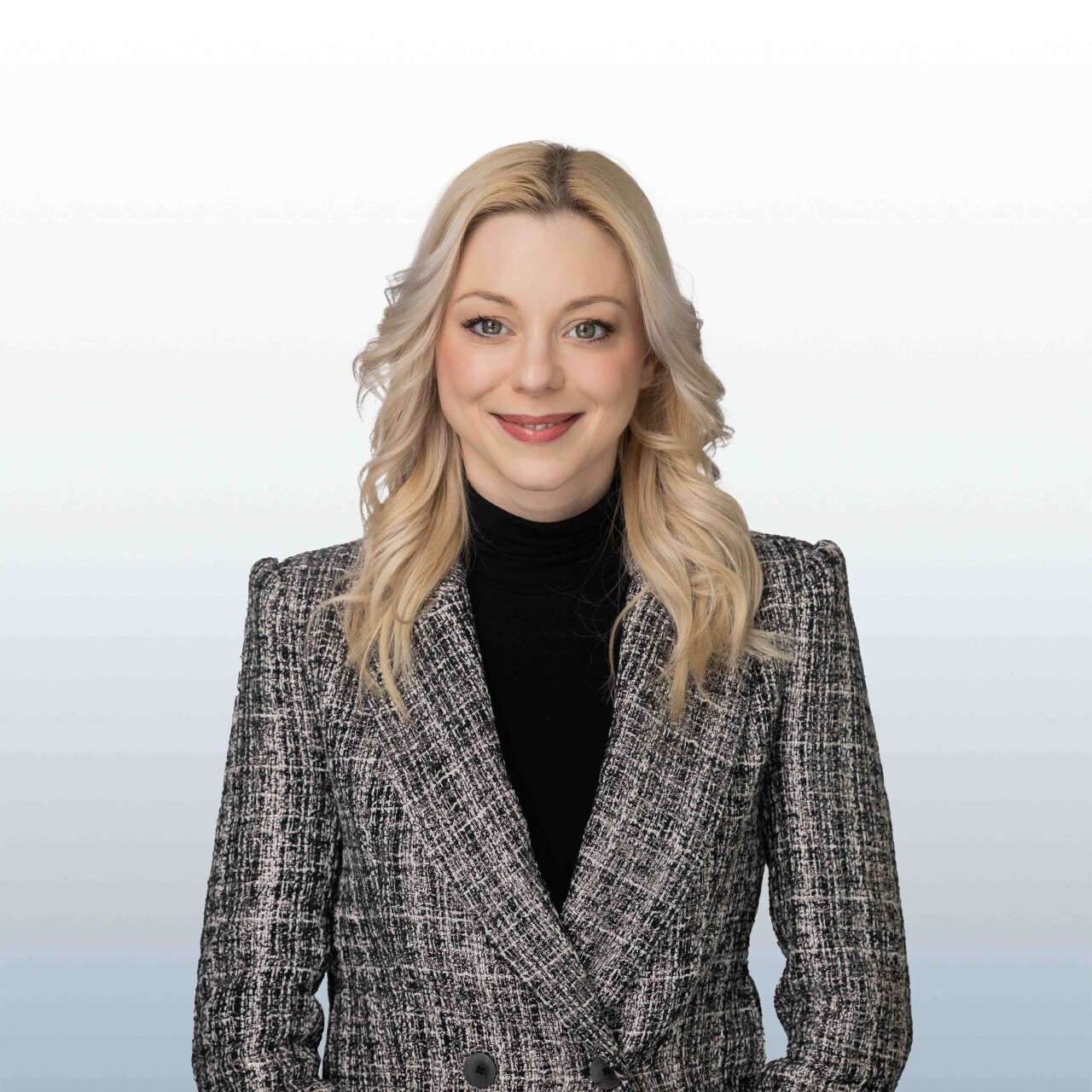 Szupper Zsuzsa