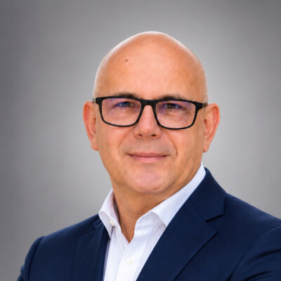 Frank József