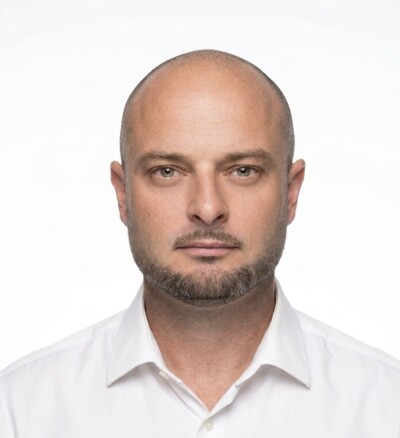 Császár Tamás