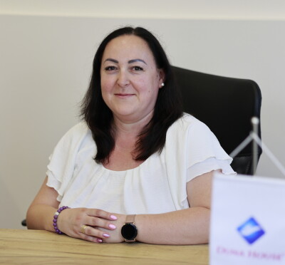 Medvéné Haba Mónika