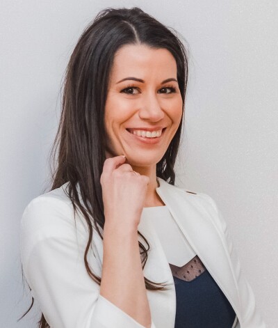 Dr. Katona Réka