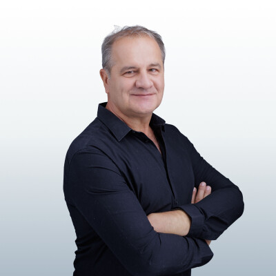 Õsze László