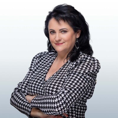 Menyhárt Csilla