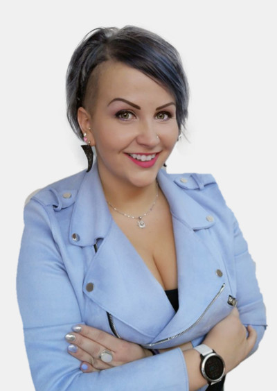 Kőfalusi Eszter