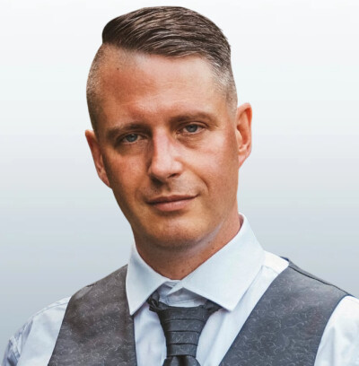 Szaluter István