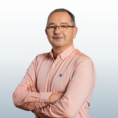 Dobos Attila