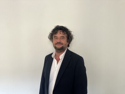 Tamási Ákos