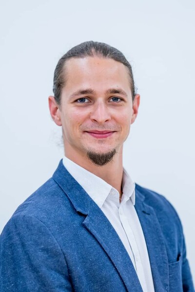 Drótos Bence