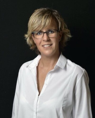 Langmár Bettina