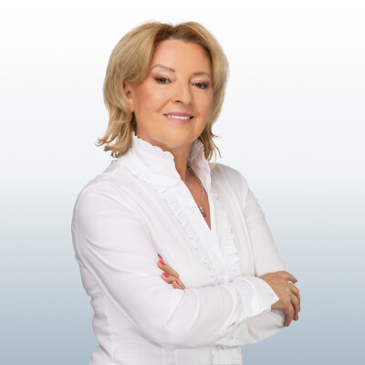 Küri Zsuzsanna