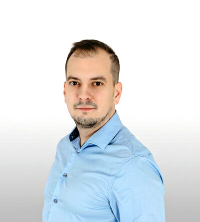 Tömböly Zsolt